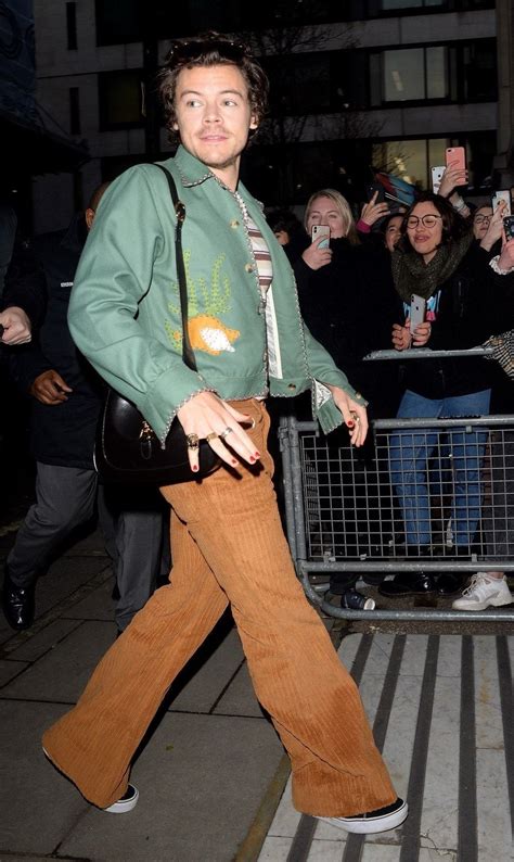 harry styles gucci luggage